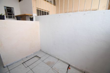 Casa para alugar com 60m², 1 quarto e sem vagaÁrea comum