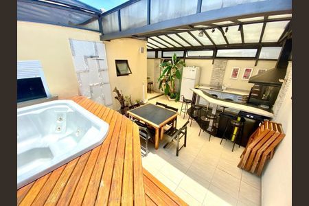 Apartamento à venda com 265m², 3 quartos e 4 vagas Apartamento à venda com 265m², 3 quartos e 4 vagasArea Gourmet