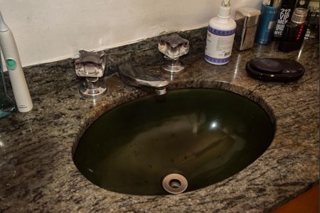 Casa à venda com 320m², 5 quartos e 4 vagasBanheiro da Suíte 3