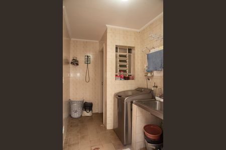 Casa à venda com 320m², 5 quartos e 4 vagasÁrea de Serviço