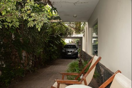 Casa à venda com 320m², 5 quartos e 4 vagasGaragem