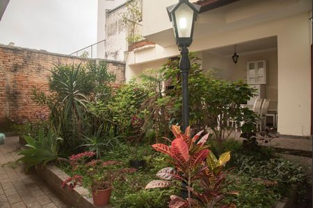 Casa à venda com 320m², 5 quartos e 4 vagasÁrea comum