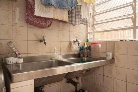 Casa à venda com 320m², 5 quartos e 4 vagasÁrea de Serviço