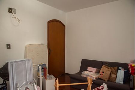 Casa à venda com 320m², 5 quartos e 4 vagasSuíte 2