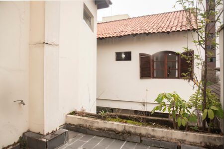 Casa à venda com 320m², 5 quartos e 4 vagasEdícula - Varanda