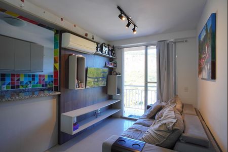 Apartamento à venda com 58m², 2 quartos e 1 vagaSala