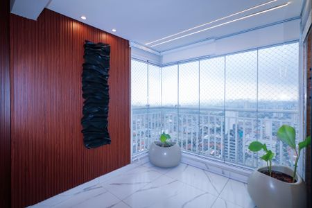 Apartamento à venda com 126m², 2 quartos e 2 vagasVaranda