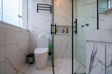 Apartamento à venda com 126m², 2 quartos e 2 vagasBanheiro da Suíte 2