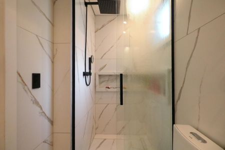 Apartamento à venda com 126m², 2 quartos e 2 vagasBanheiro da Suíte 1