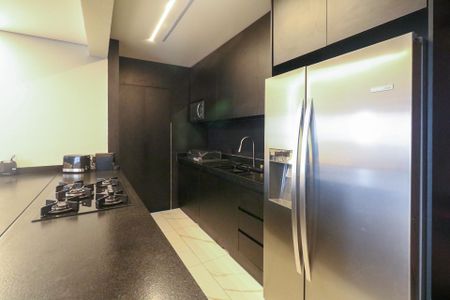 Apartamento à venda com 126m², 2 quartos e 2 vagasCozinha