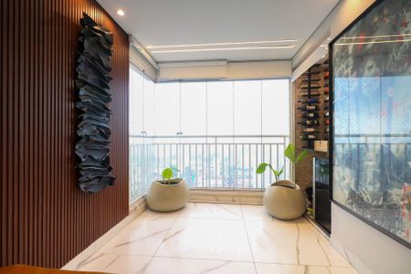 Apartamento à venda com 126m², 2 quartos e 2 vagasVaranda