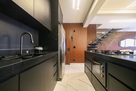 Apartamento à venda com 126m², 2 quartos e 2 vagasCozinha