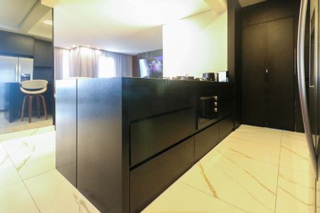 Apartamento à venda com 126m², 2 quartos e 2 vagasCozinha