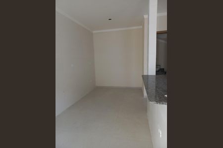 Casa à venda com 82m², 2 quartos e 2 vagasCozinha