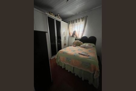 Casa à venda com 100m², 2 quartos e 2 vagasQuarto