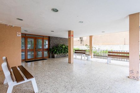 Hall de Entrada de apartamento à venda com 3 quartos, 104m² em Petrópolis, Porto Alegre