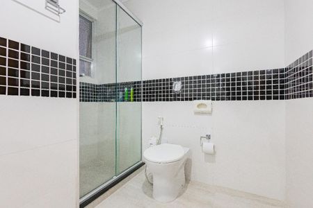 Apartamento à venda com 104m², 3 quartos e sem vagaBanheiro