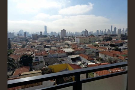 Apartamento à venda com 63m², 2 quartos e 1 vaga Apartamento à venda com 63m², 2 quartos e 1 vagaVaranda