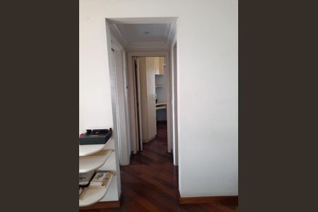 Apartamento à venda com 63m², 2 quartos e 1 vaga Apartamento à venda com 63m², 2 quartos e 1 vagaCorredor