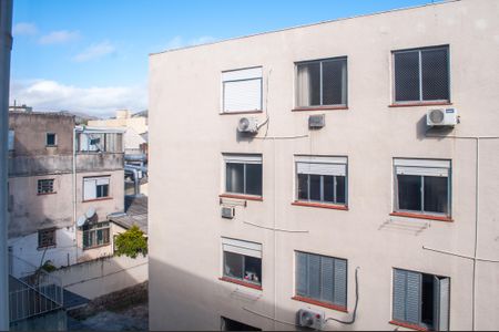 Apartamento à venda com 85m², 2 quartos e 1 vaga Apartamento à venda com 85m², 2 quartos e 1 vagaVista