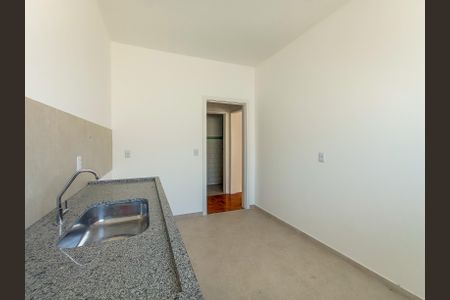 Apartamento à venda com 85m², 2 quartos e 1 vaga Apartamento à venda com 85m², 2 quartos e 1 vagaCozinha