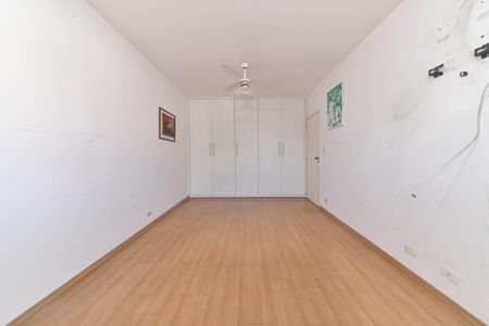 Casa para alugar com 180m², 3 quartos e 2 vagasSuíte