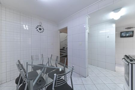 Casa para alugar com 180m², 3 quartos e 2 vagasCozinha