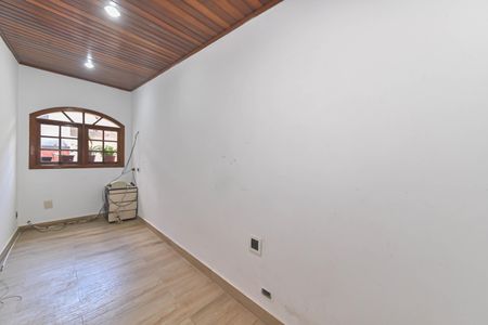 Casa para alugar com 180m², 3 quartos e 2 vagasEscritório