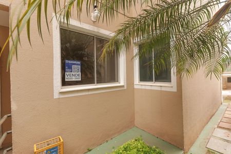 Apartamento à venda com 80m², 2 quartos e 1 vaga Apartamento à venda com 80m², 2 quartos e 1 vagaPlaca