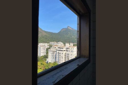 Casa à venda com 349m², 4 quartos e 1 vaga