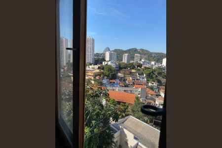 Casa à venda com 349m², 4 quartos e 1 vaga