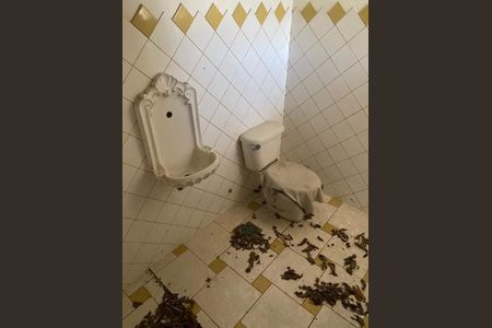 Casa à venda com 349m², 4 quartos e 1 vaga