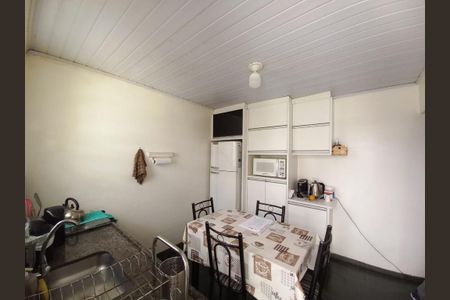 Casa à venda com 309m², 5 quartos e 2 vagasCozinha