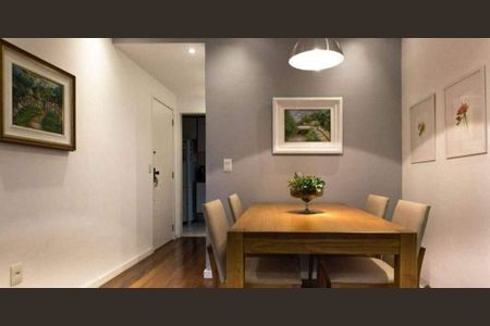 Apartamento à venda com 90m², 2 quartos e 1 vaga