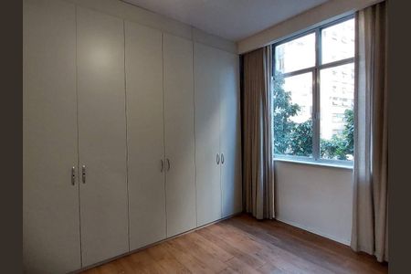 Apartamento à venda com 120m², 3 quartos e sem vaga