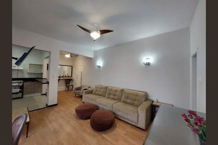 Apartamento à venda com 120m², 3 quartos e sem vaga