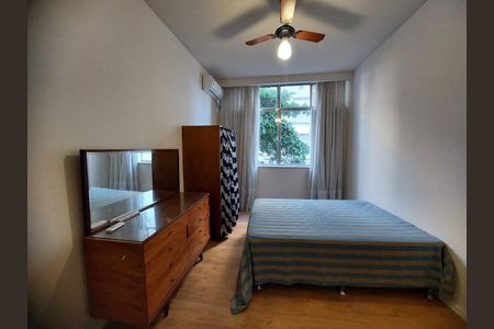 Apartamento à venda com 120m², 3 quartos e sem vaga