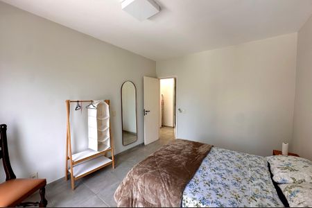 Apartamento à venda com 450m², 6 quartos e sem vaga Apartamento à venda com 450m², 6 quartos e sem vagaSuíte 4