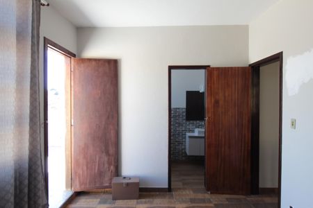 Casa à venda com 249m², 3 quartos e 4 vagasSuite 2