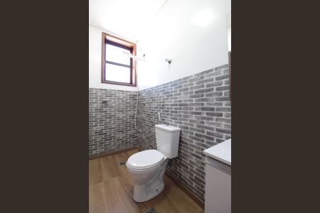 Casa à venda com 249m², 3 quartos e 4 vagasBanheiro Suite 2