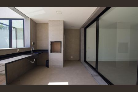 Casa à venda com 330m², 5 quartos e 2 vagasÁrea Gourmet