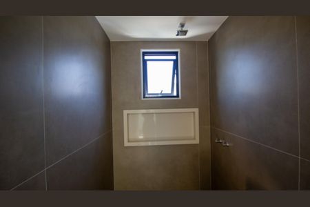 Casa à venda com 330m², 5 quartos e 2 vagasBanheiro do Sotão