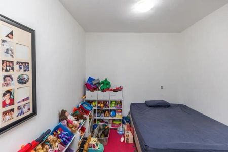 Apartamento à venda com 181m², 5 quartos e 1 vaga