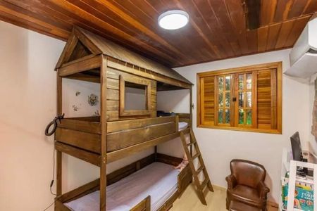 Apartamento à venda com 181m², 5 quartos e 1 vaga