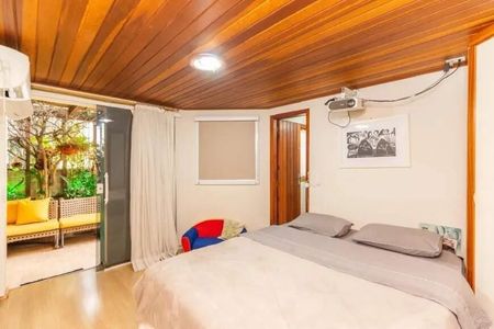 Apartamento à venda com 181m², 5 quartos e 1 vaga