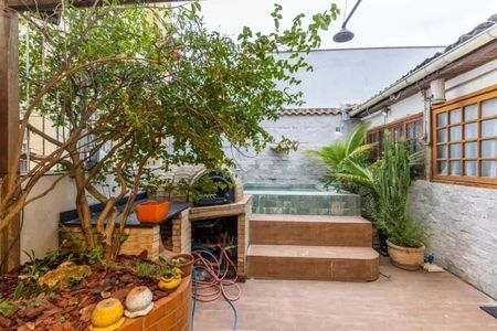 Apartamento à venda com 181m², 5 quartos e 1 vaga