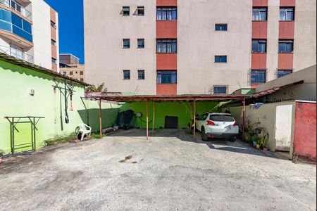 Casa à venda com 440m², 4 quartos e 5 vagasGaragem
