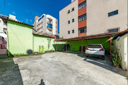 Casa à venda com 440m², 4 quartos e 5 vagasGaragem