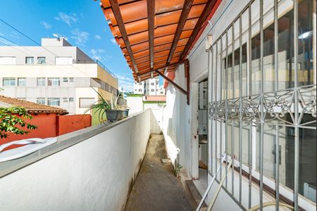 Casa à venda com 440m², 4 quartos e 5 vagasÁrea de Serviço