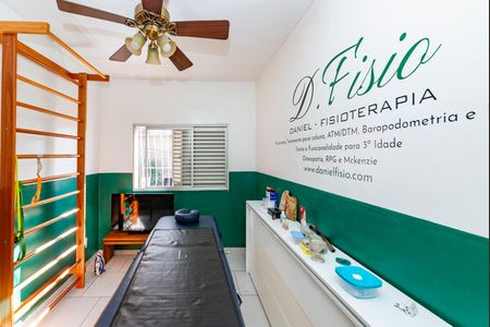 Casa à venda com 440m², 4 quartos e 5 vagasQuarto 2